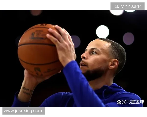 老库里谈NBA浮华现象坚信儿子们能保持初心与真实 老库里谈NBA浮华现象坚信儿子们能保持初心与真实